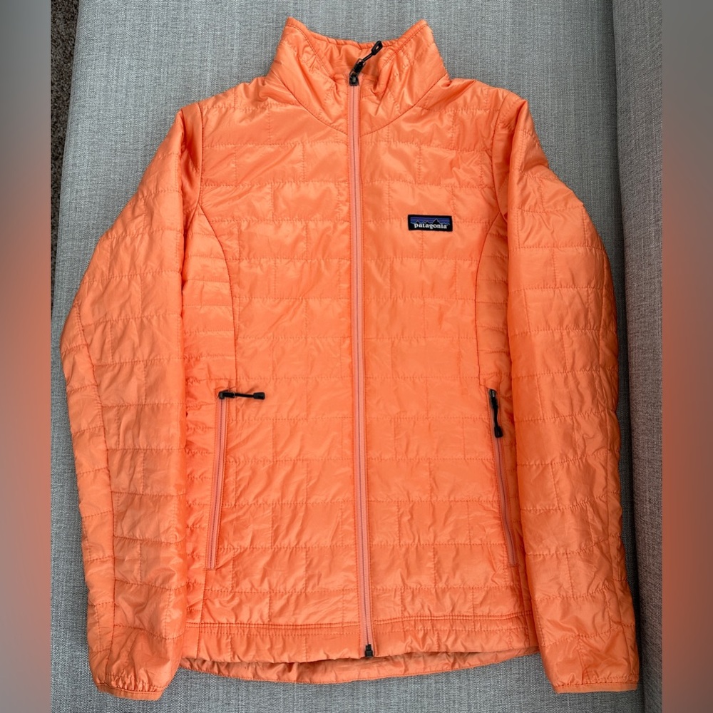 Patagonia Nano Puff Jacket Women’s Size XS in color Orange